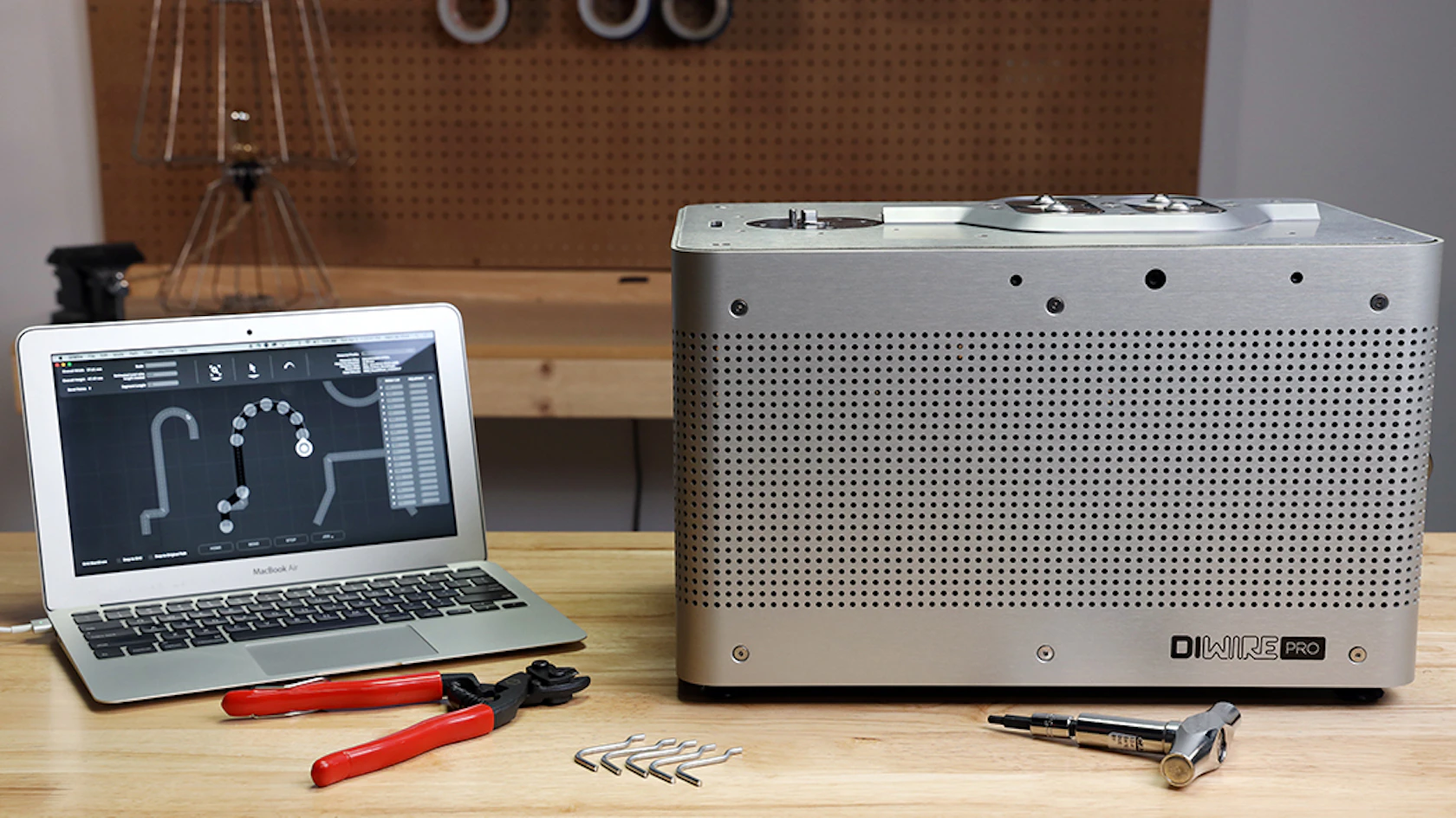 Cnc wire former diwire pro